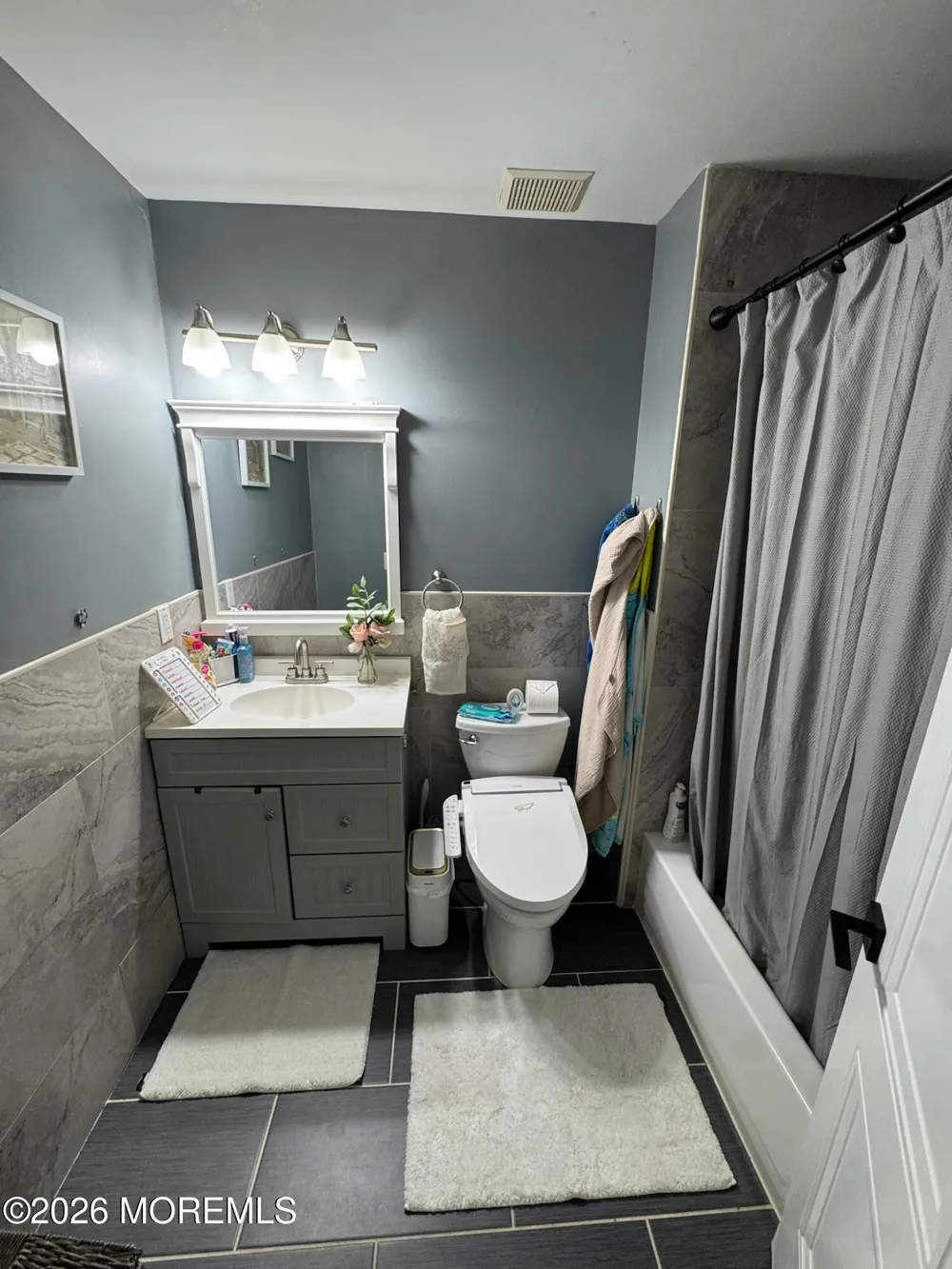 37 Gable Court Matawan, NJ 07747