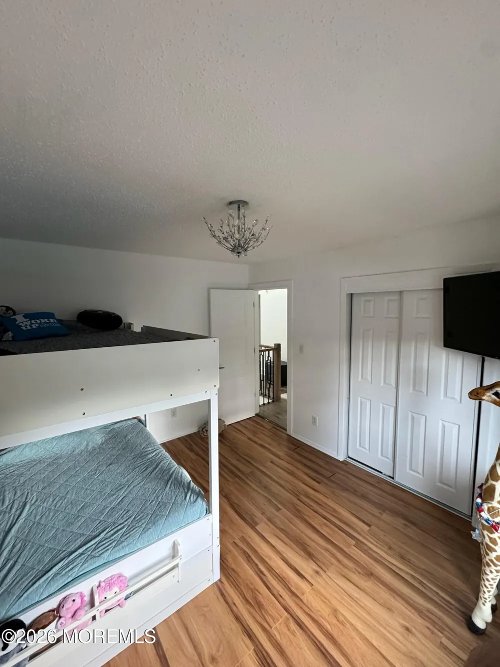 37 Gable Court Matawan, NJ 07747