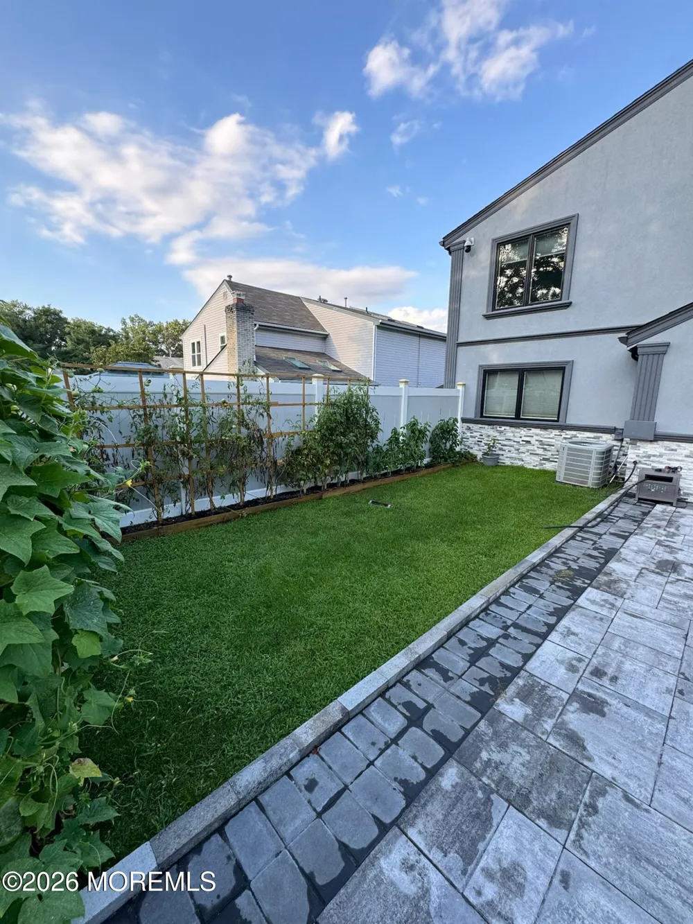 37 Gable Court Matawan, NJ 07747