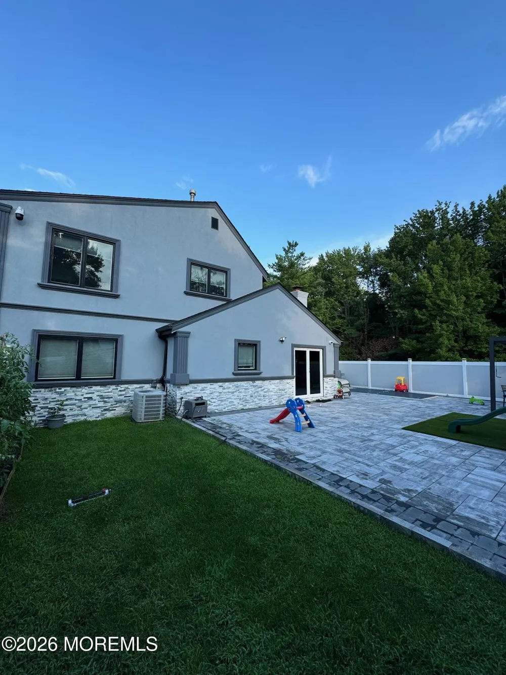 37 Gable Court Matawan, NJ 07747