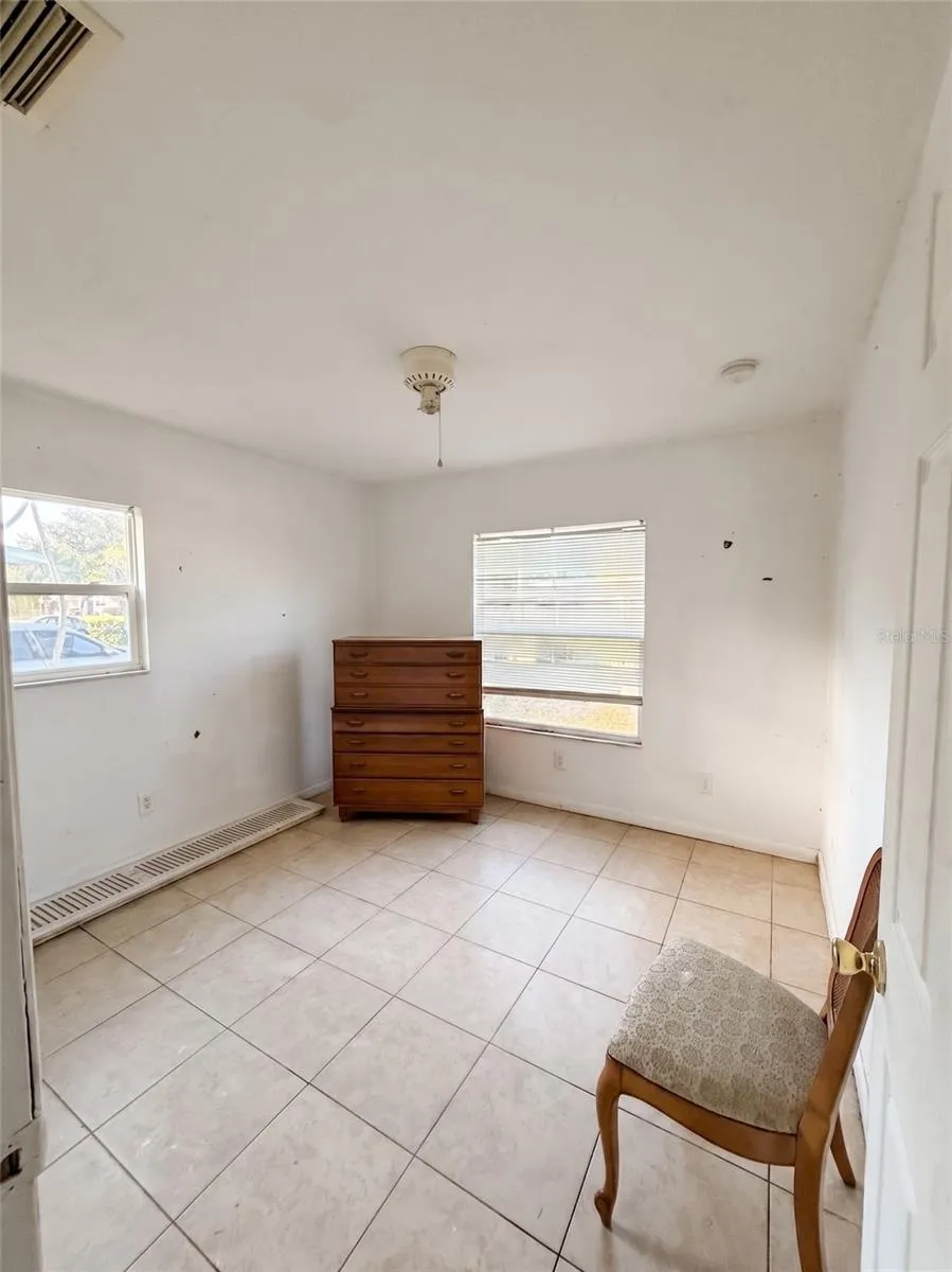 1636 SE ARAPAHO AVENUE Stuart, FL 34994