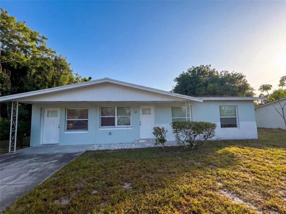 1636 SE ARAPAHO AVENUE Stuart, FL 34994
