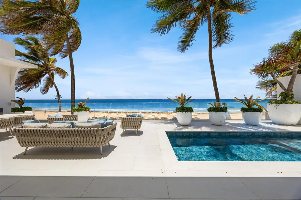 2 VENDIG STREET San Juan, PR 00907