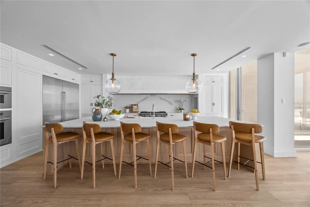 2 VENDIG STREET San Juan, PR 00907