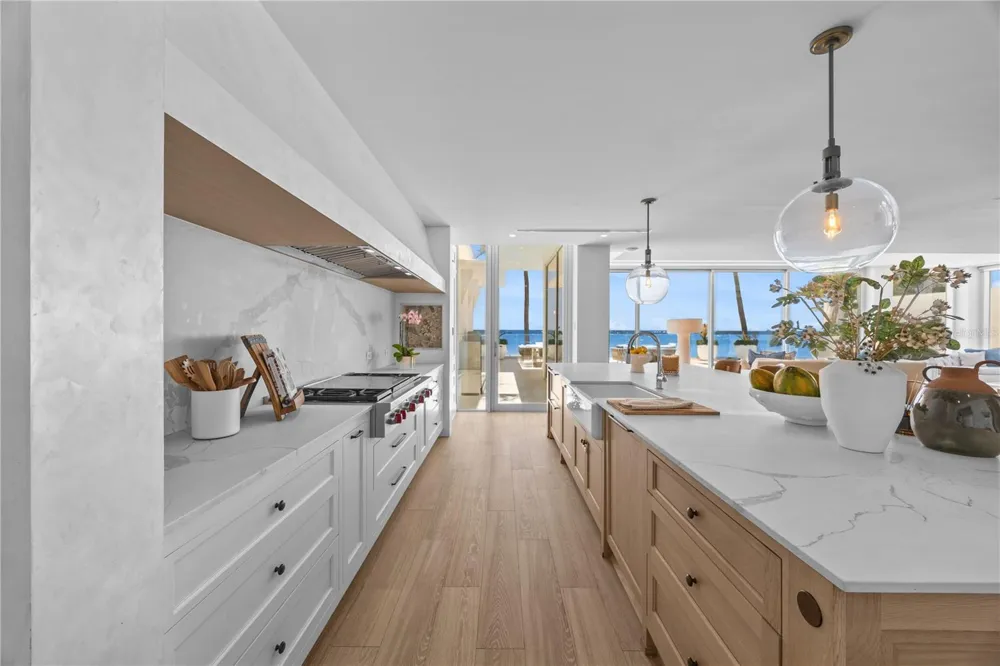 2 VENDIG STREET San Juan, PR 00907
