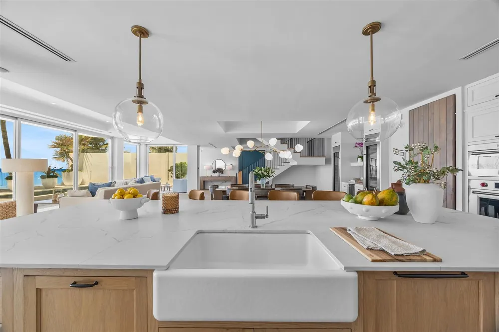 2 VENDIG STREET San Juan, PR 00907