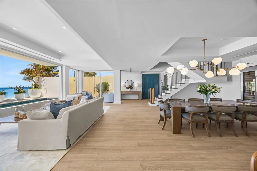 2 VENDIG STREET San Juan, PR 00907