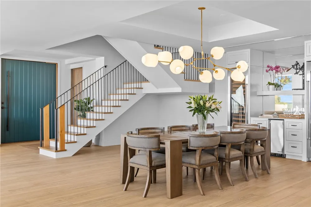 2 VENDIG STREET San Juan, PR 00907