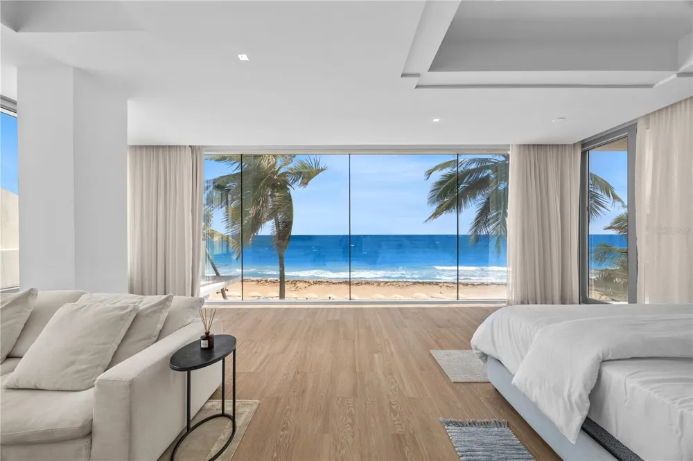 2 VENDIG STREET San Juan, PR 00907
