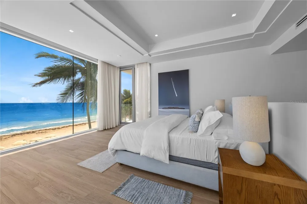2 VENDIG STREET San Juan, PR 00907