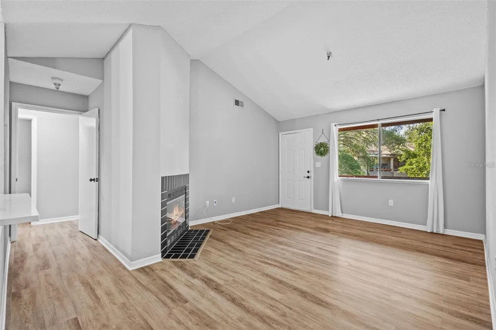 10265 GANDY BOULEVARD #1406 St Petersburg, FL 33702