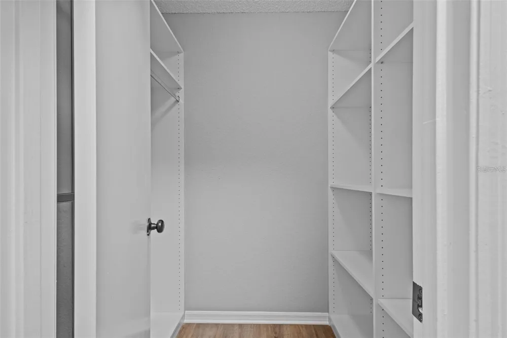 10265 GANDY BOULEVARD #1406 St Petersburg, FL 33702