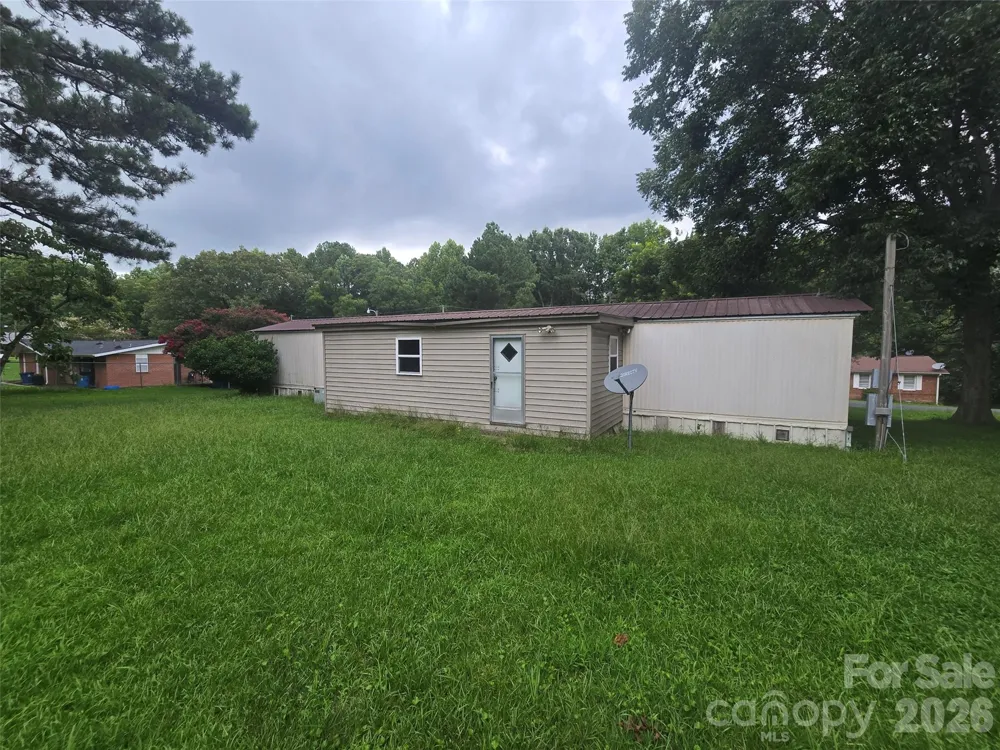 613 Staley Street Troy, NC 27371