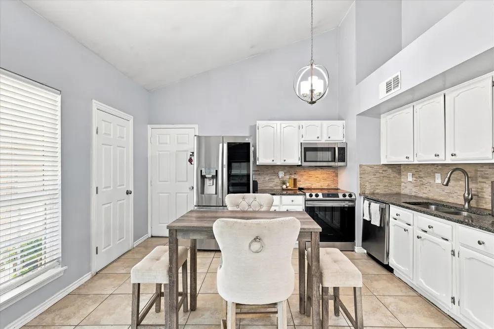 420 Vincent Street Cedar Hill, TX 75104