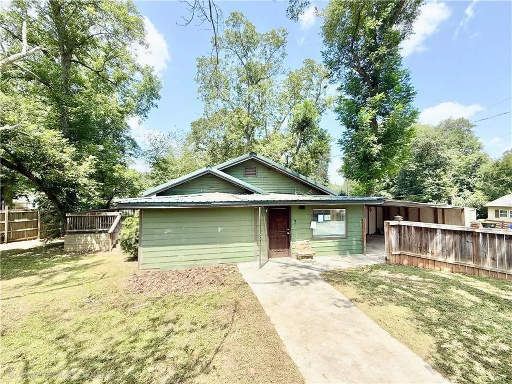 6371 Washington Street Union City, GA 30291