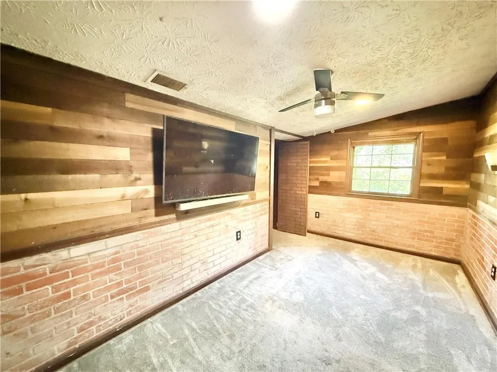 6371 Washington Street Union City, GA 30291
