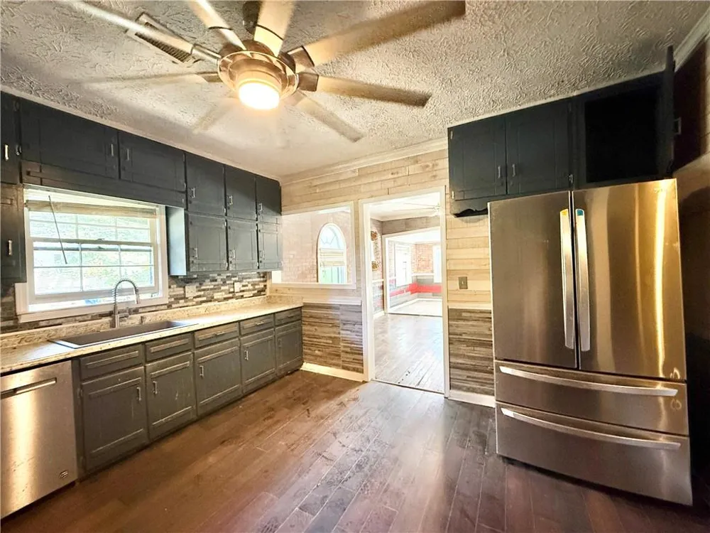 6371 Washington Street Union City, GA 30291