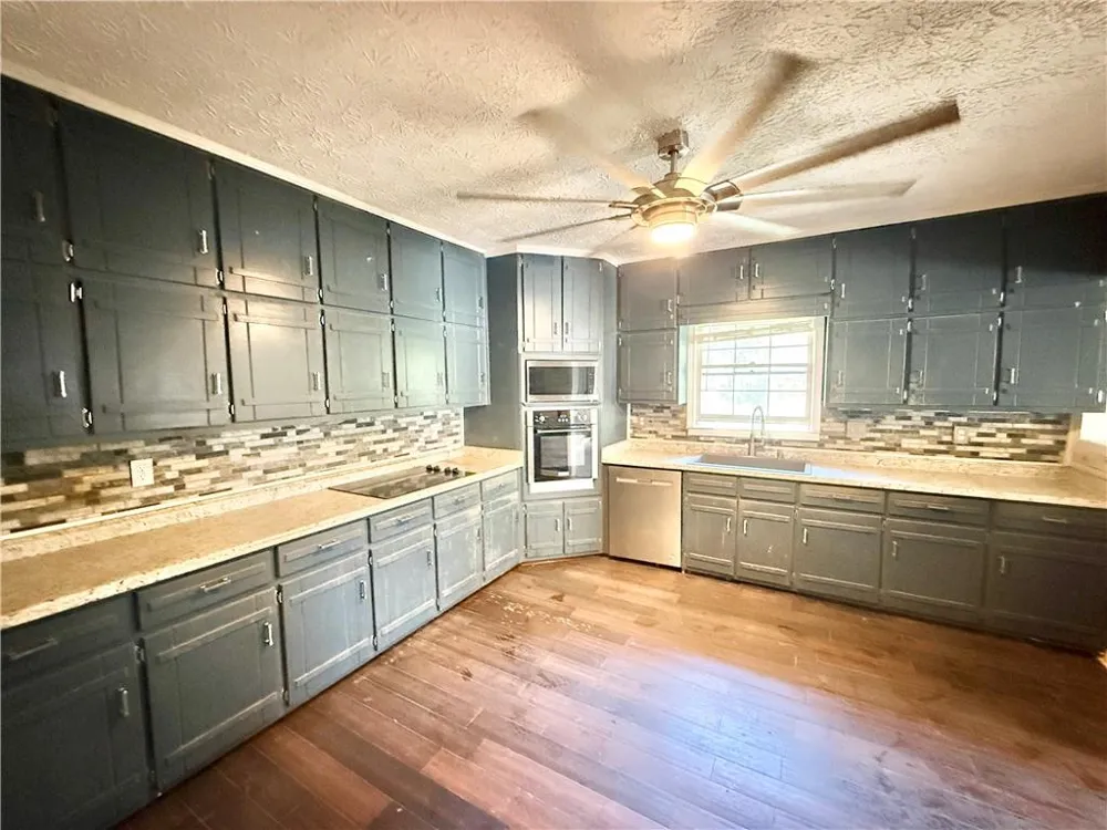 6371 Washington Street Union City, GA 30291