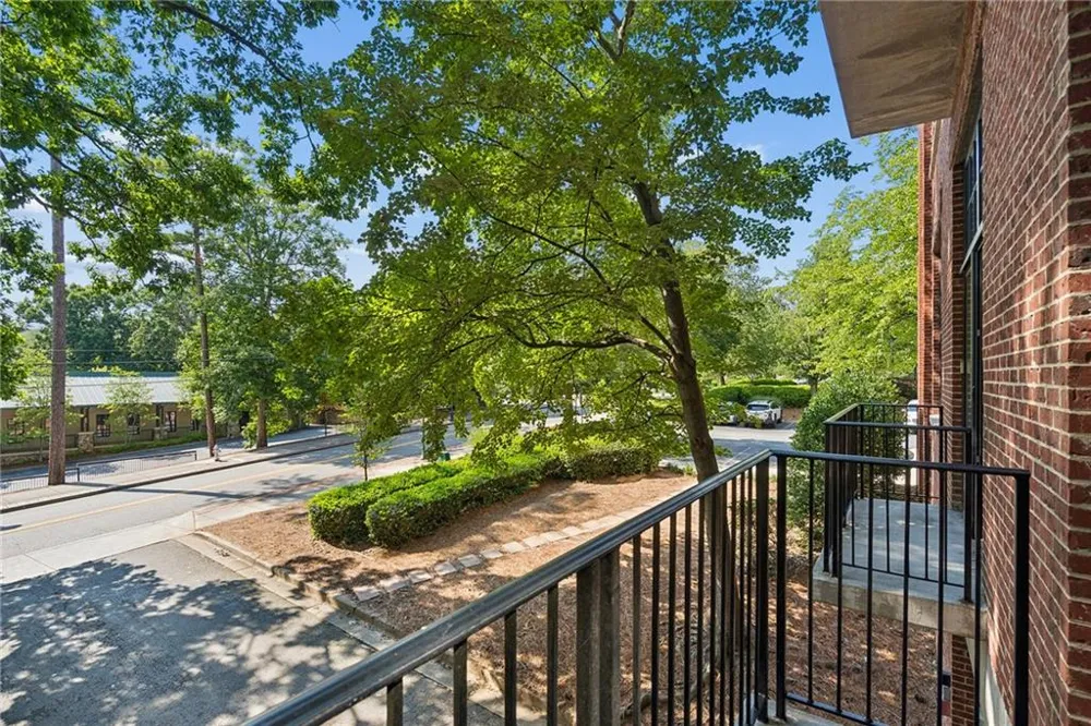 6105 Blue Stone Road #101 Sandy Springs, GA 30328