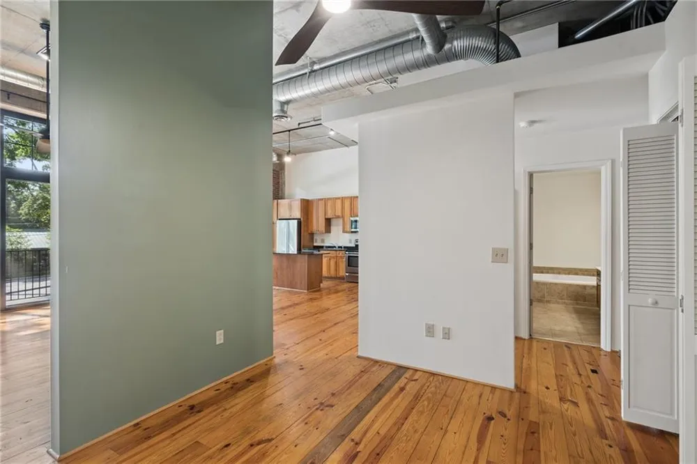 6105 Blue Stone Road #101 Sandy Springs, GA 30328