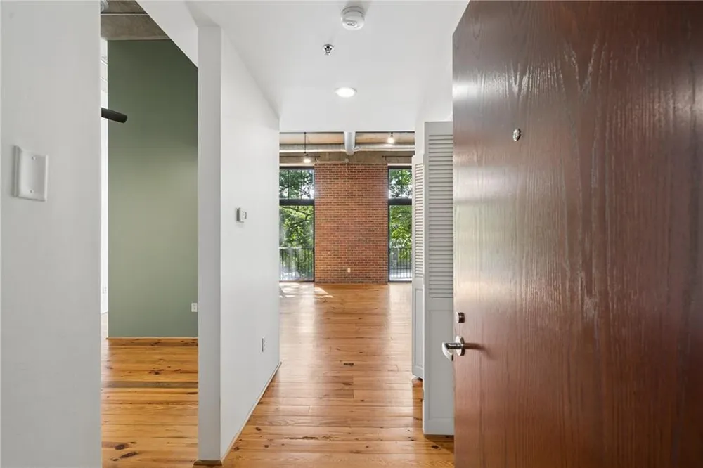 6105 Blue Stone Road #101 Sandy Springs, GA 30328