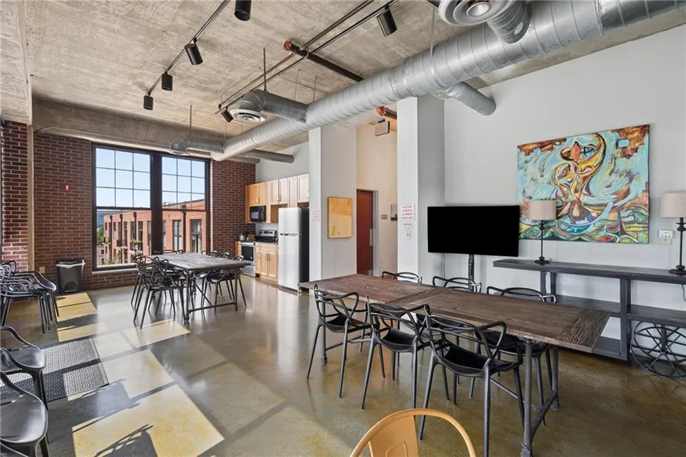 6105 Blue Stone Road #101 Sandy Springs, GA 30328