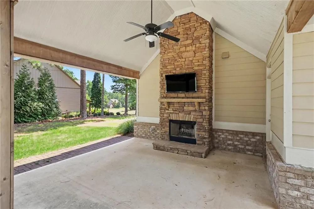 106 Waterlace Way Fayetteville, GA 30215