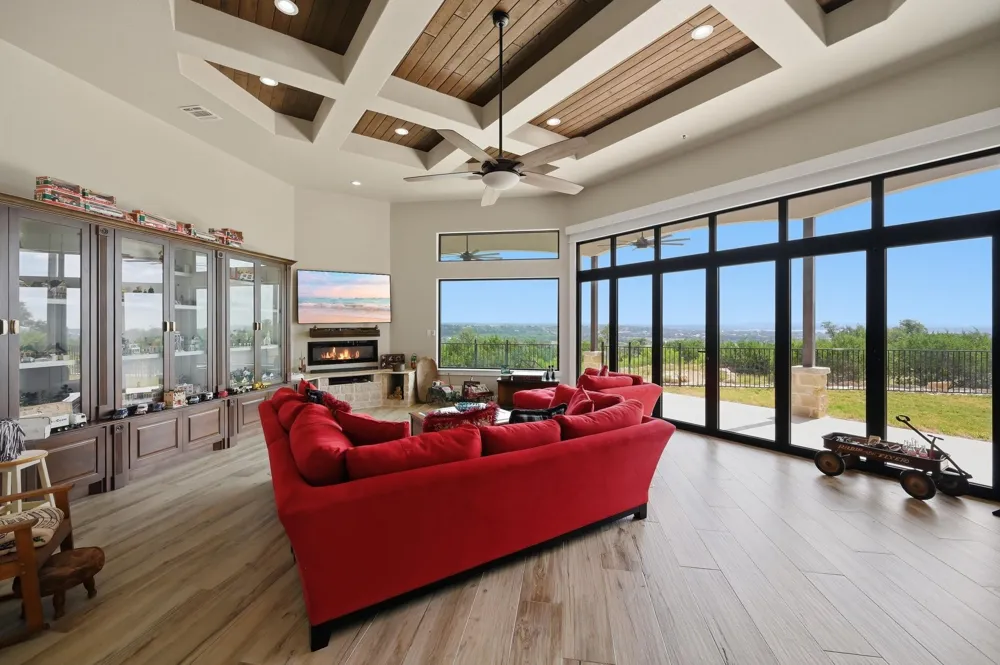 2160 Senora Ridge Canyon Lake, TX 78133