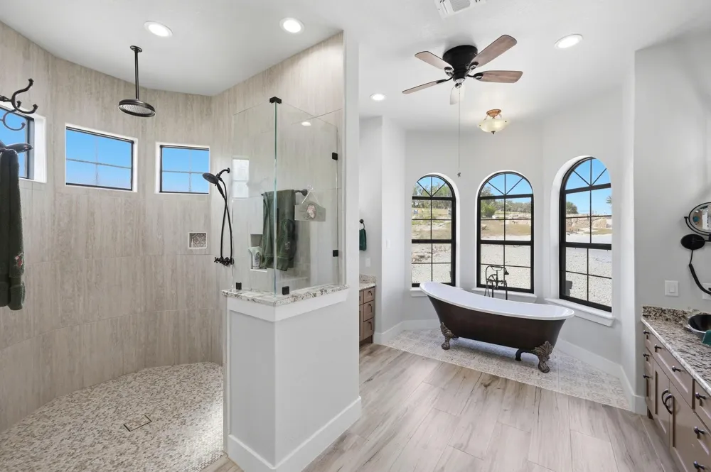 2160 Senora Ridge Canyon Lake, TX 78133