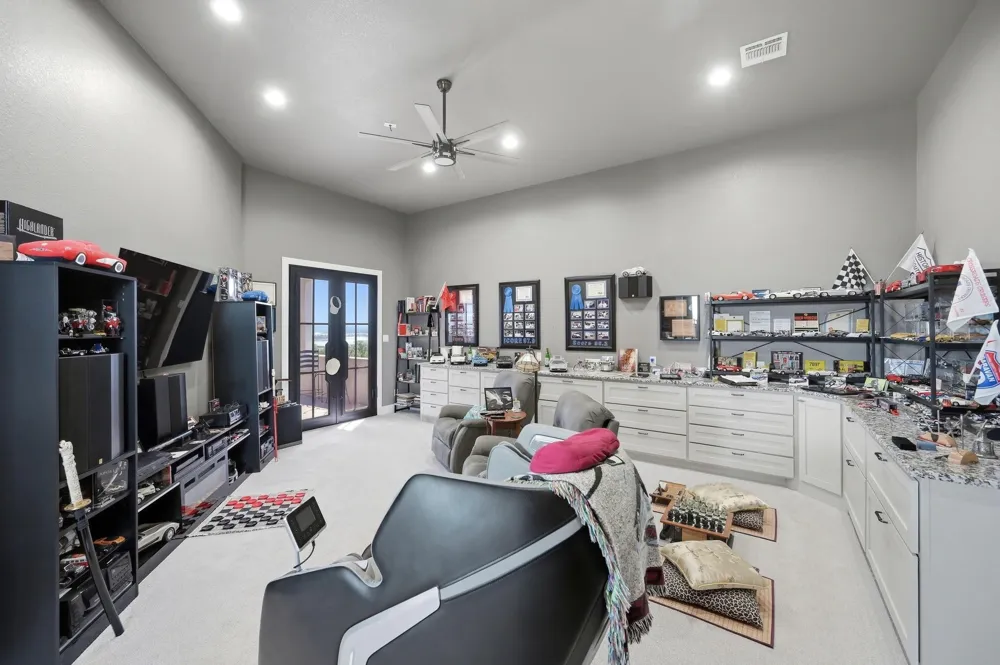 2160 Senora Ridge Canyon Lake, TX 78133