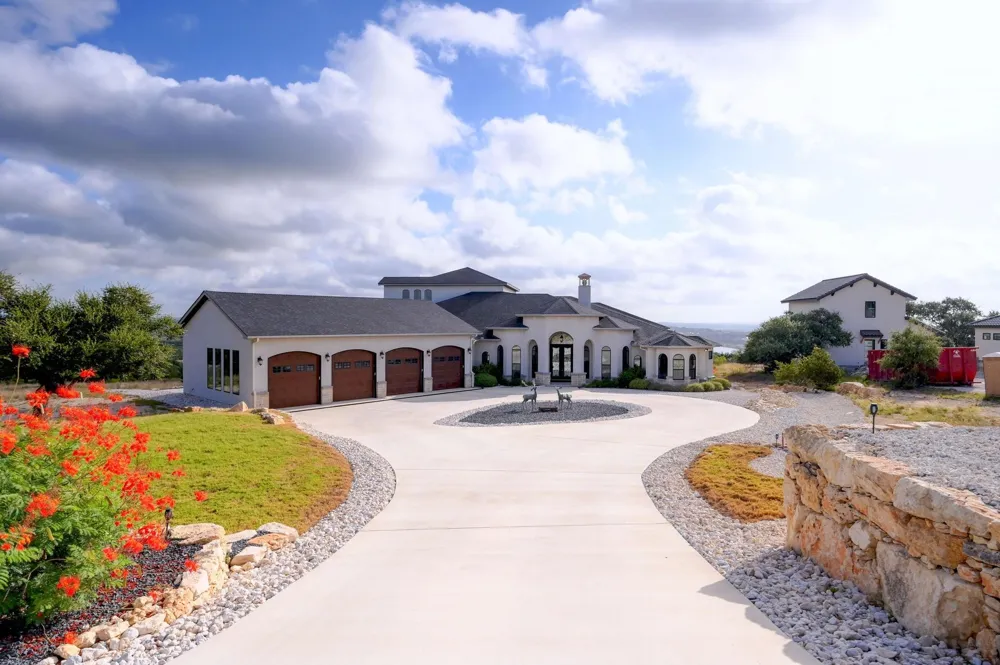 2160 Senora Ridge Canyon Lake, TX 78133