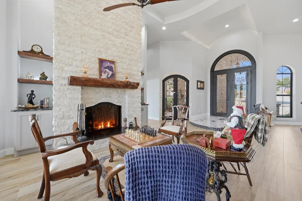 2160 Senora Ridge Canyon Lake, TX 78133