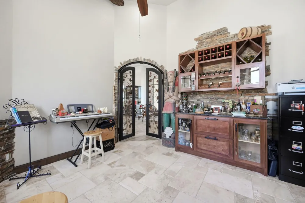 2160 Senora Ridge Canyon Lake, TX 78133