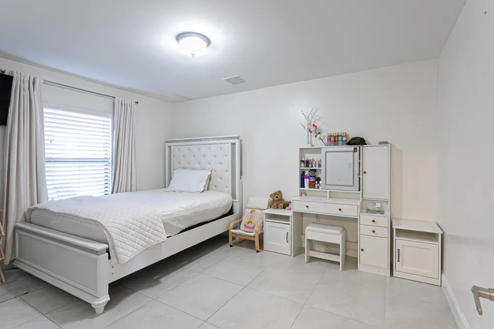 5803 Lime Road West Palm Beach, FL 33413