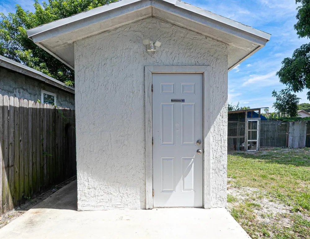 5803 Lime Road West Palm Beach, FL 33413