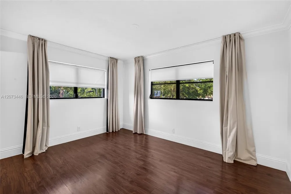 899 SE 2nd Ave #220 Deerfield Beach, FL 33441