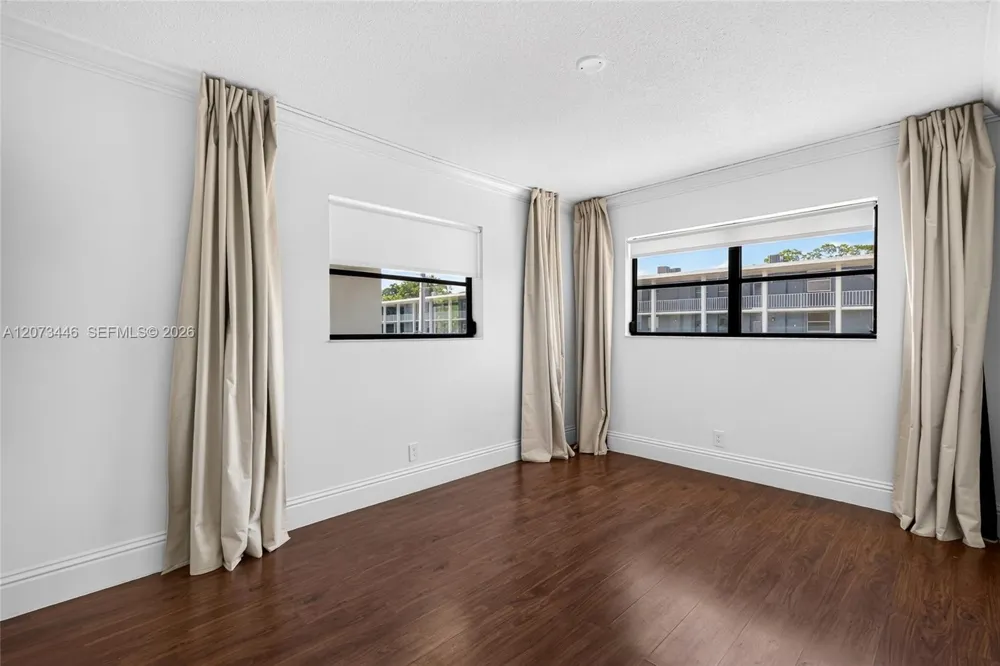 899 SE 2nd Ave #220 Deerfield Beach, FL 33441