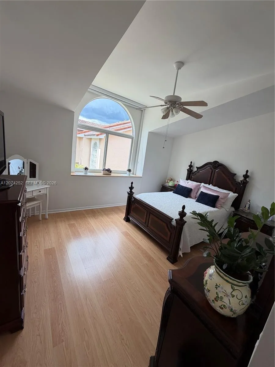 15316 SW 111th St Miami, FL 33196
