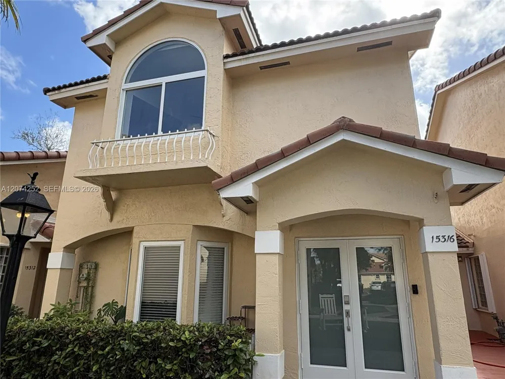 15316 SW 111th St Miami, FL 33196