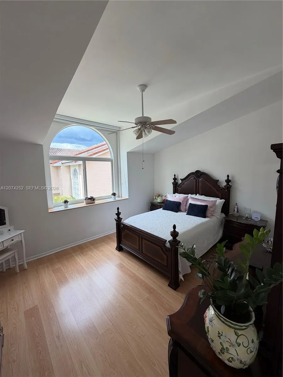 15316 SW 111th St Miami, FL 33196