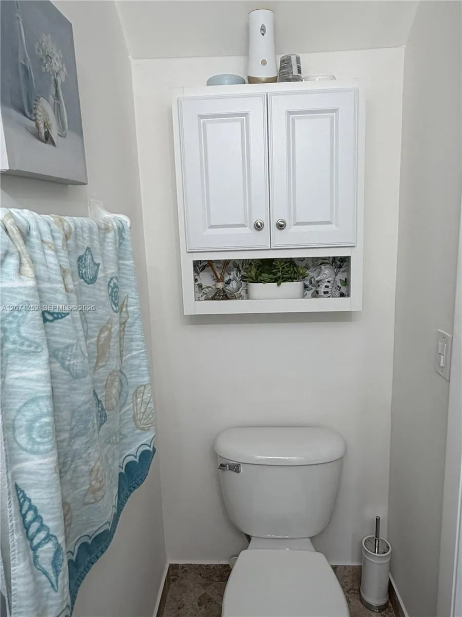 15316 SW 111th St Miami, FL 33196