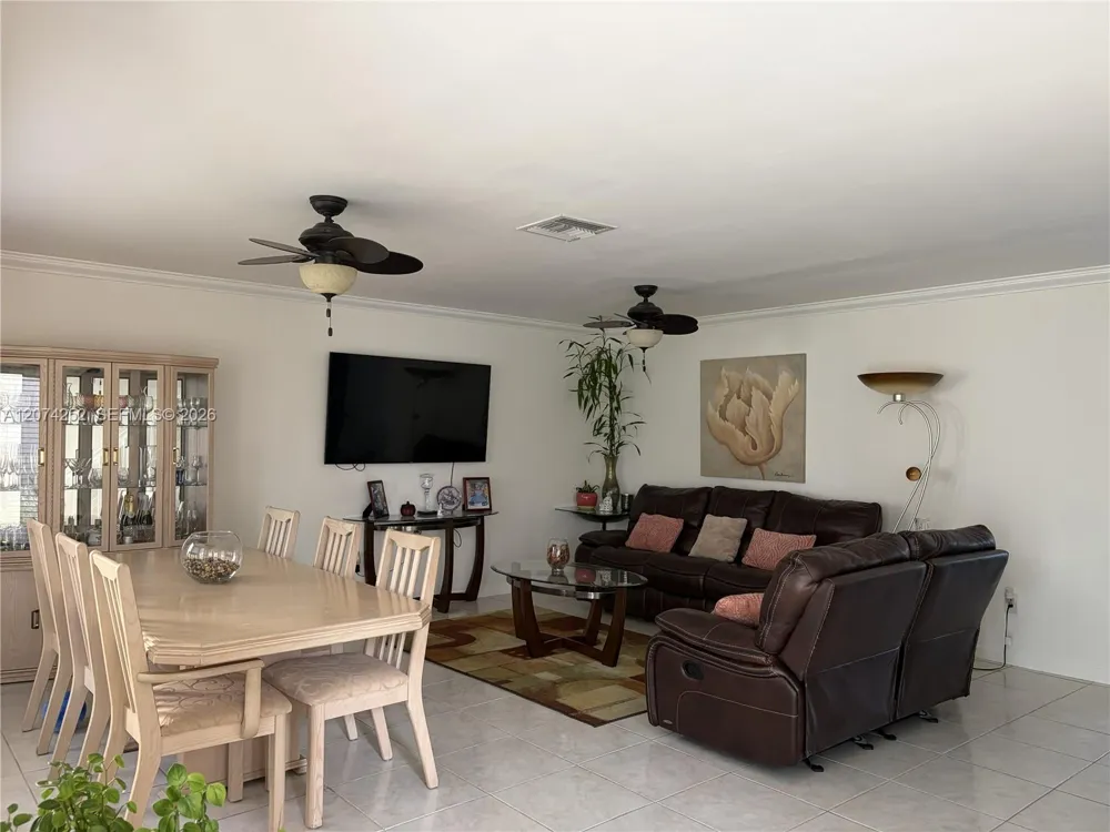 15316 SW 111th St Miami, FL 33196