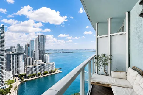 1900 Bayshore Dr #3508