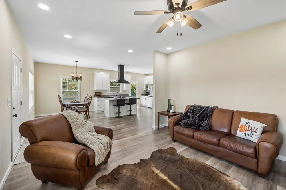 177 Hidden River Ave Sparta, TN 38583