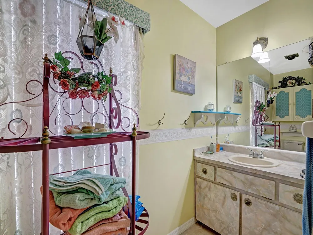 10227 GIFFORD DRIVE Spring Hill, FL 34608