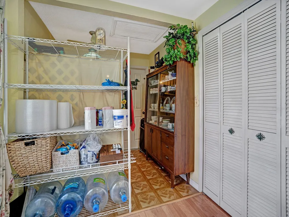 10227 GIFFORD DRIVE Spring Hill, FL 34608