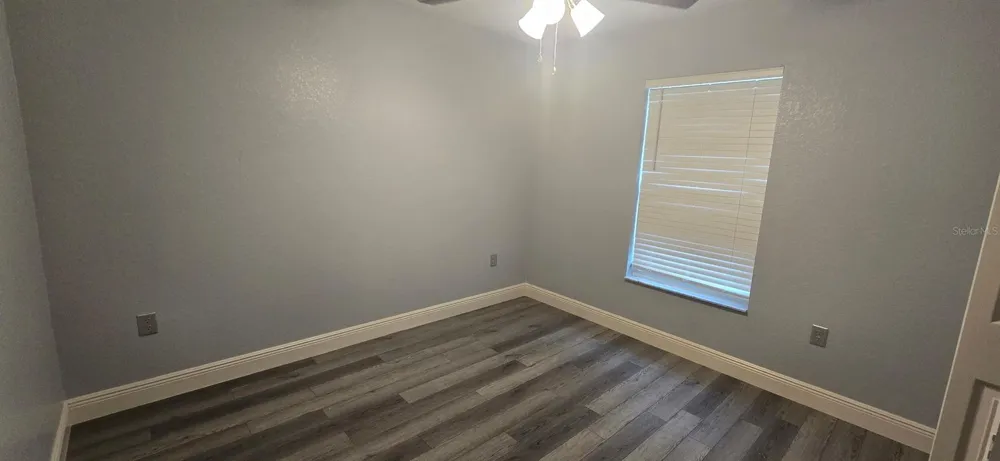 32 PINE CT LOOP ocala, FL 34472
