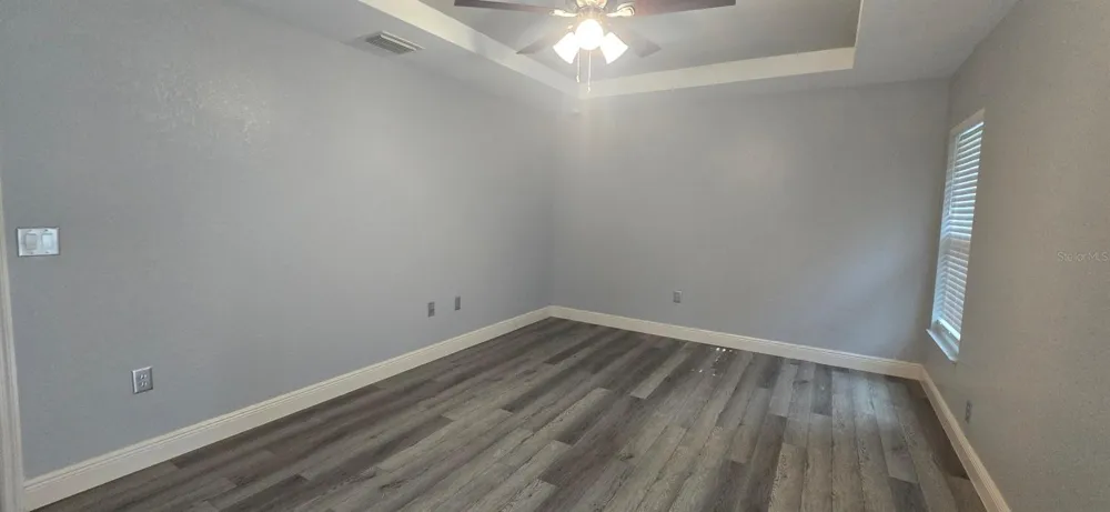 32 PINE CT LOOP ocala, FL 34472
