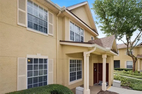 832 GRAND REGENCY POINTE POINT #105