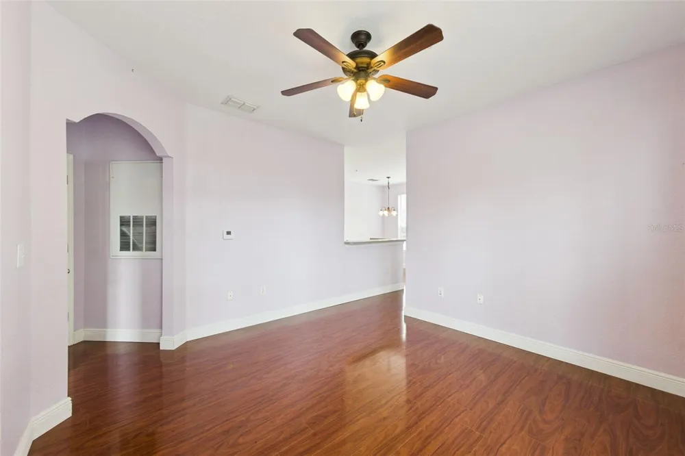 832 GRAND REGENCY POINTE POINT #105 Altamonte Springs, FL 32714
